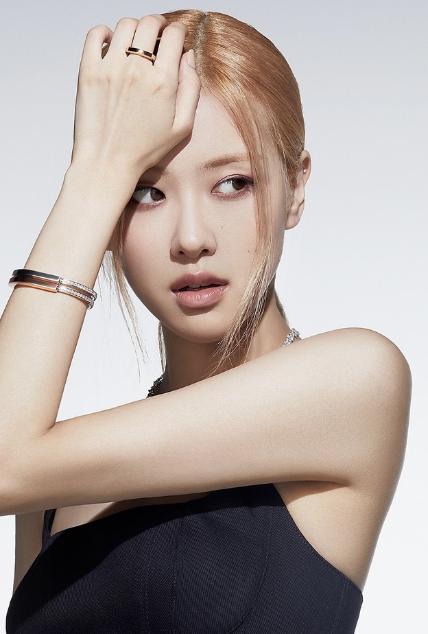 بين أساور الـBangles ومجوهرات اللؤلؤ...واكبي موضة ربيع 2023 مع 10 تصاميم لافتة