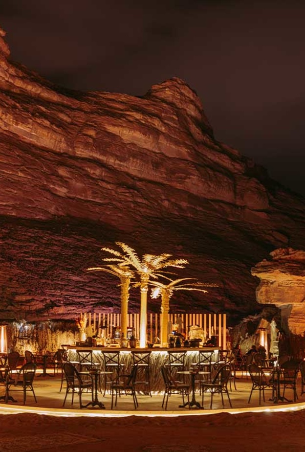 تجارب ساحرة في العلا