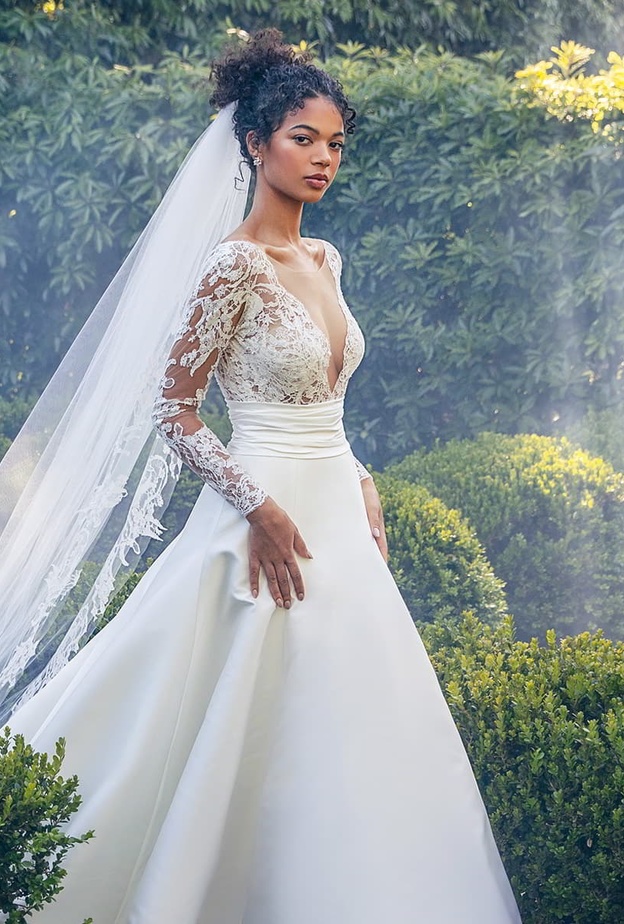 10 طرق عملية ومميزة لتنسيق طرحة الزفاف مع شكل الوجه