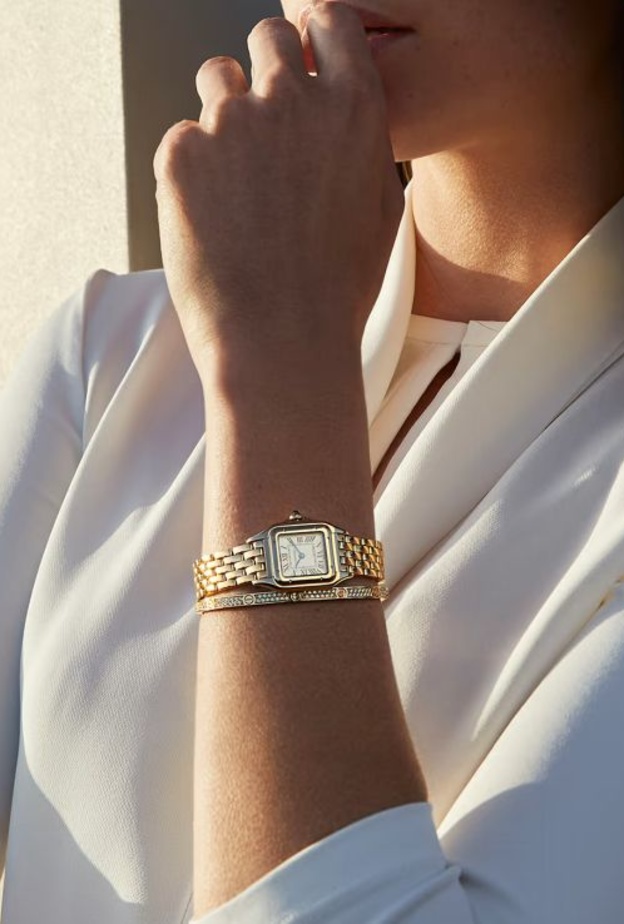 كيف تعرفين أنّ هذه الساعة مزيفة ولا تحمل توقيع كارتييه Cartier؟