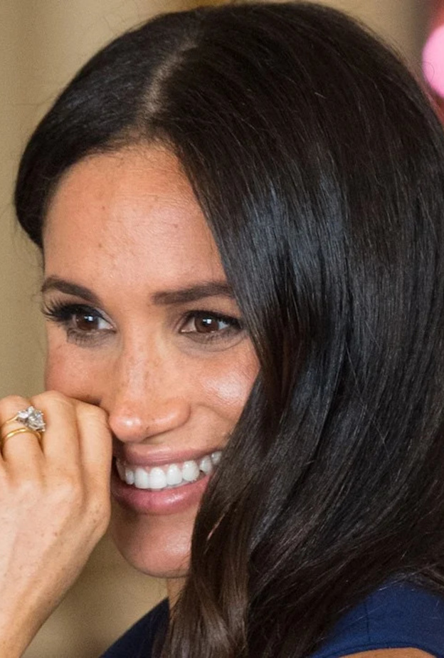 خاتم الأبدية من لورين شوارتز – 105000 دولار أمريكي