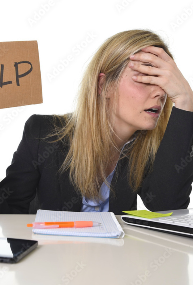 خطوات مهمة في بيئة العمل حتى لا تضطر الأمهات العاملات للاختيار ما بين الوظيفة والأمومة