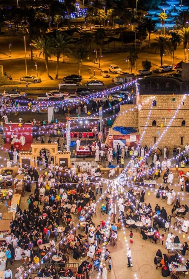 موسم رمضان.. 10 تجارب ممتعة وأجواء رمضانية مميزة في الرياض وجدة