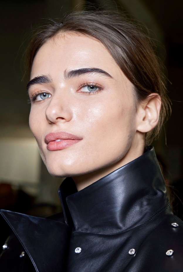 شفاهك باهتة في رمضان؟ إليك أفضل الحلول لتوريدها