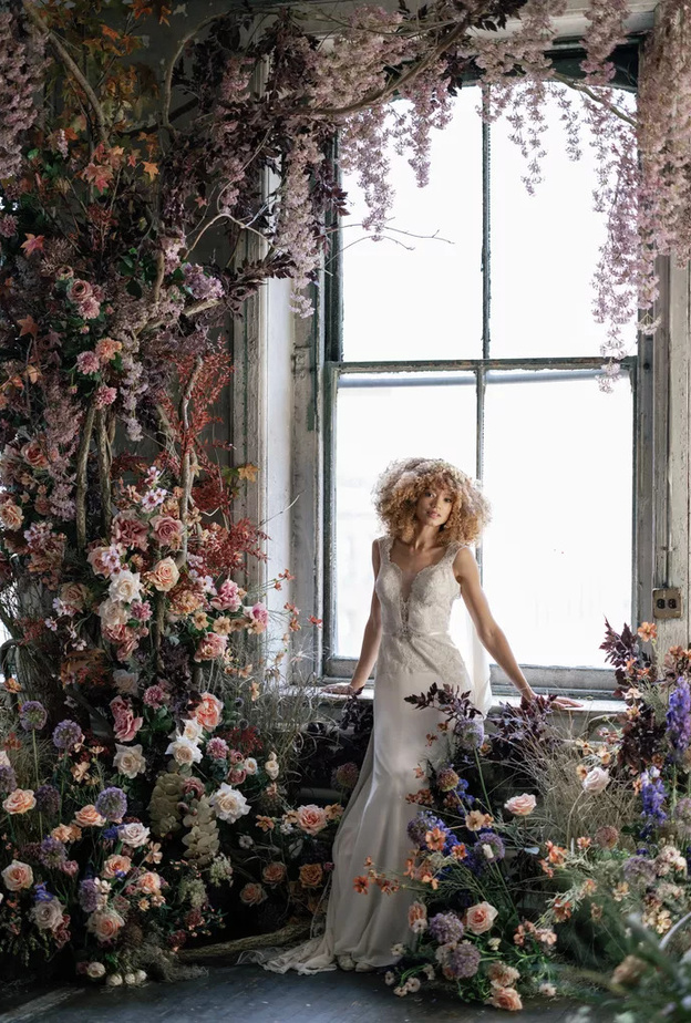 تصميم ديكور افراح أهم تقليعات زهور حفلات الزفاف لعام ٢٠٢٣