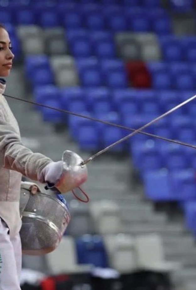 لاعبة المبارزة ربـى المصـري تحقق أول ميدالية سعودية برونزية في بطولة الجولة الأوروبية