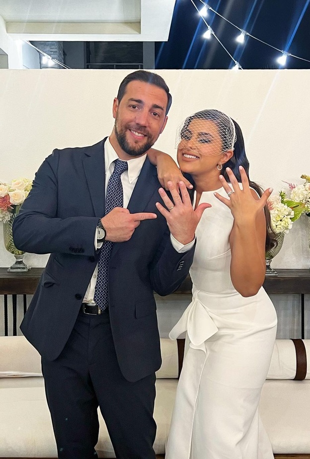 مينا الشيخلي خلال حفل عقد القران