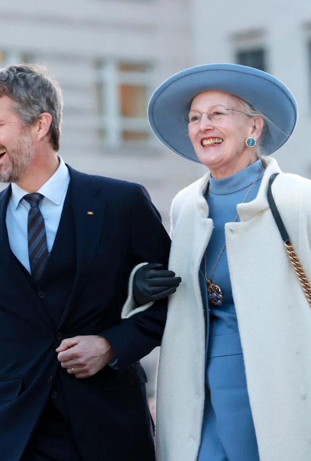 نقل صلاحيات ملكة الدنمارك إلى ولي العهد بعد إجرائها عملية جراحية معقدة