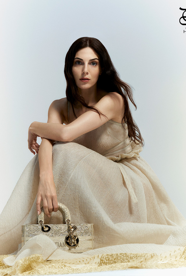 رزان جمّال في تألق باهر بالمجموعة الكبسولية لدار DIOR