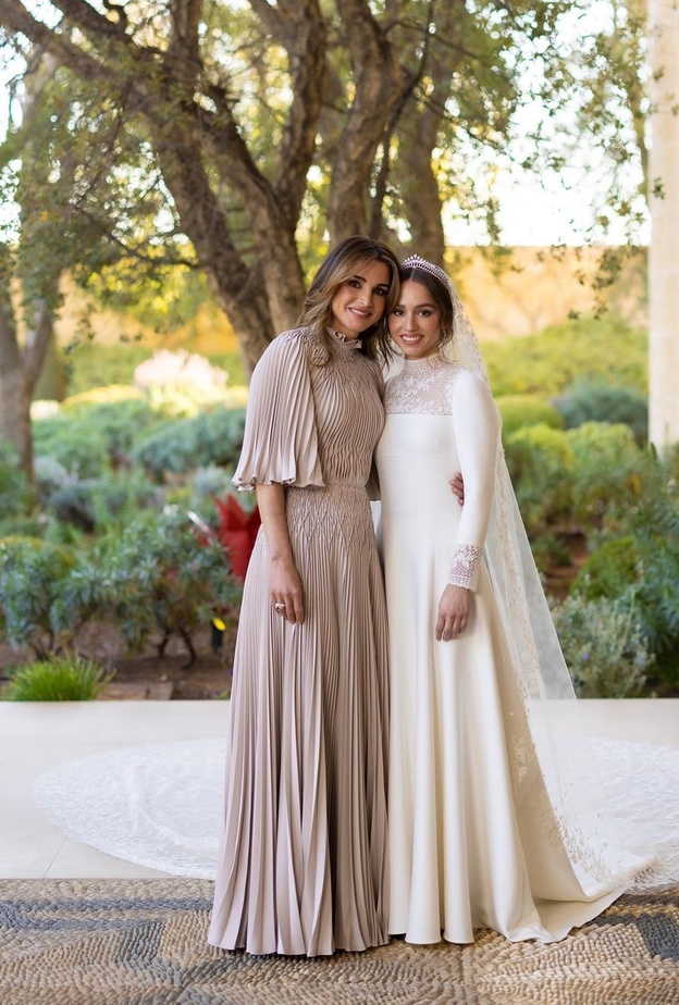 المهندس عاصي يكشف لـ"هي" عن "الطلب الوحيد" للملكة رانيا في ديكور زفاف ابنتها