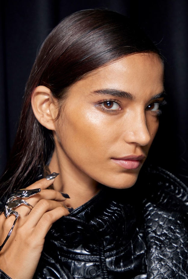 تجميل الجفن بالبلازما لعيون أكثر شباباً خلال شهر رمضان..إليك كل المعلومات