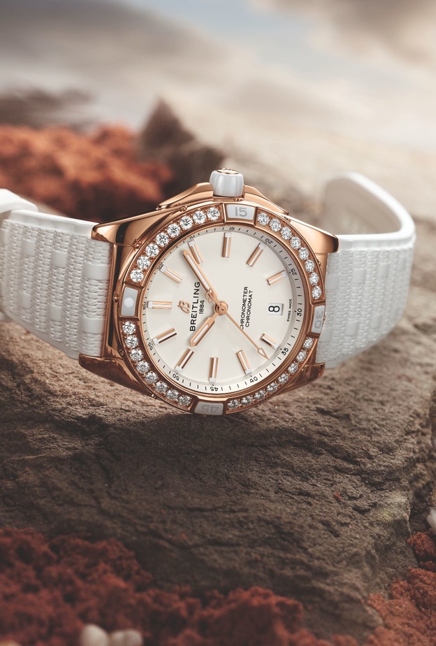 تشكيلة بريتلينغ لعيد الأم.. كيف تصف والدتك؟