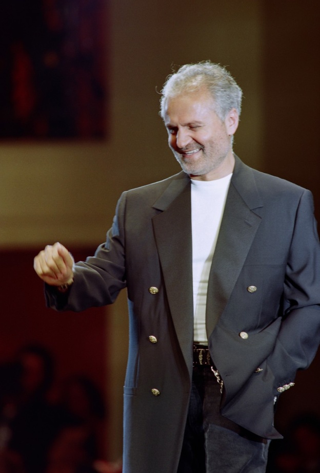 المصمم الإيطالي الشهير Gianni Versace