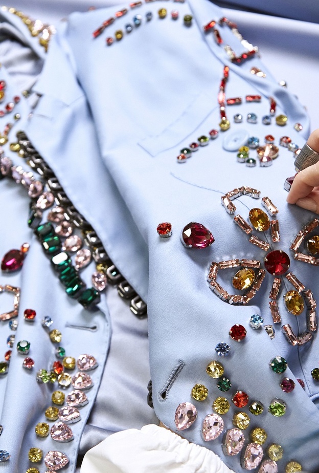 جائزة جديدة للمصممين الواعدين من مجموعة أبوظبي للثقافة والفنون ودار "دولتشي آند غابانا"