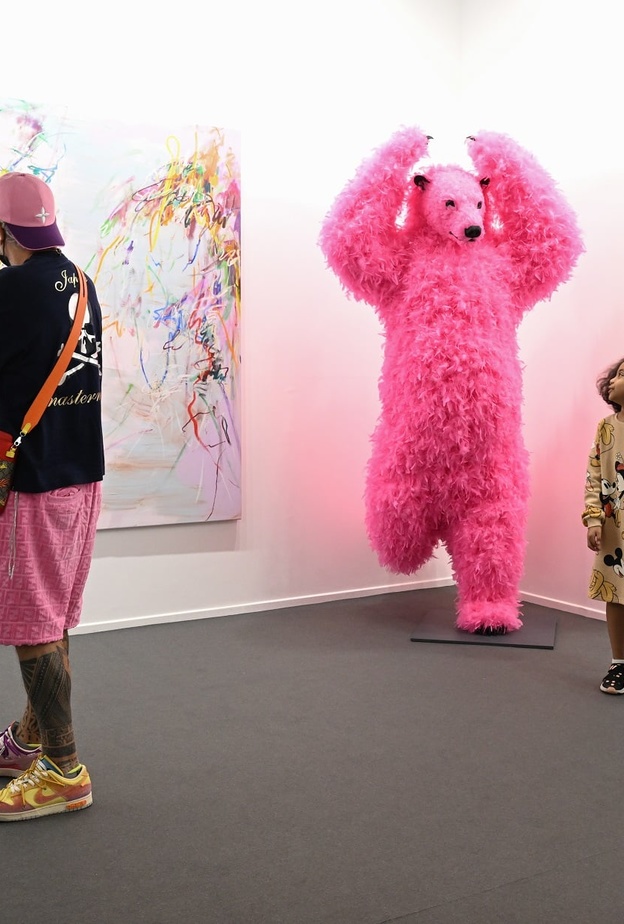 كل ما تريدين معرفته عن "آرت دبي" مع انطلاق دورة 2023