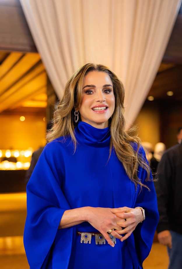 استوحي إطلالاتكِ الناعمة في شهر رمضان من تصاميم مجوهرات الملكة رانيا 