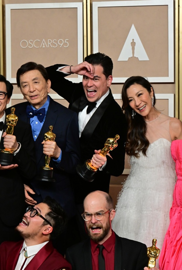 نجوم everything everywhere all at once