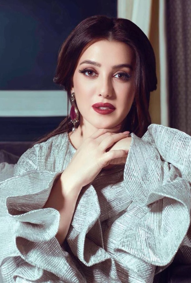 كيف رافقت المجوهرات الكلاسيكية كندة علوش في إطلالاتها؟