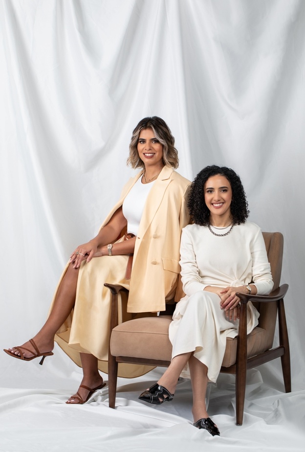  ألطاف المضيان وشريفة السليطي