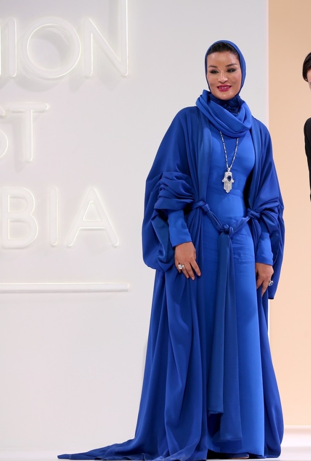 الشيخة موزة