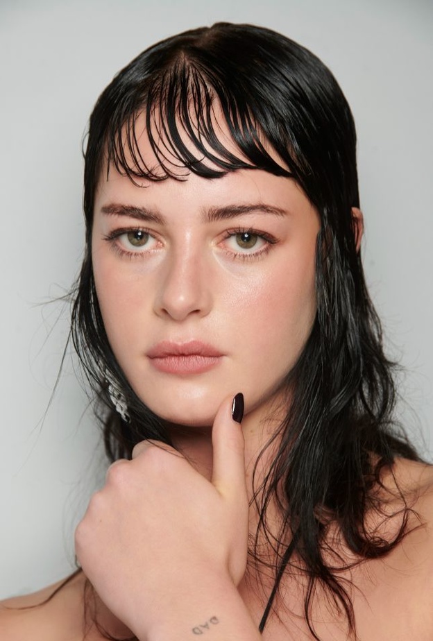 زيت اللوز الحلو... أقدم أسرار الجمال في التاريخ