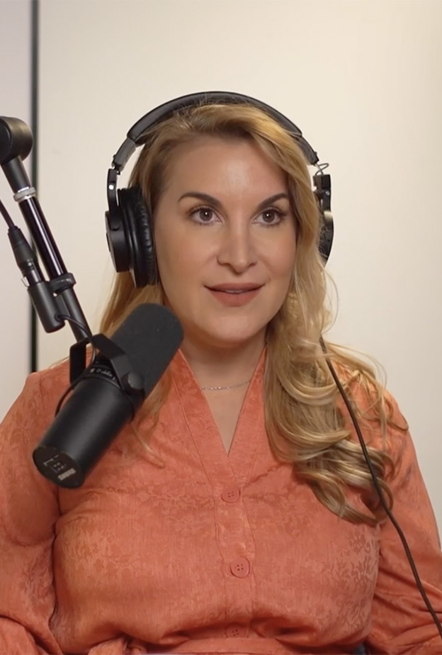 بودكاست "ضمة" من "هي": عن النميمة و"إدمانها"؟