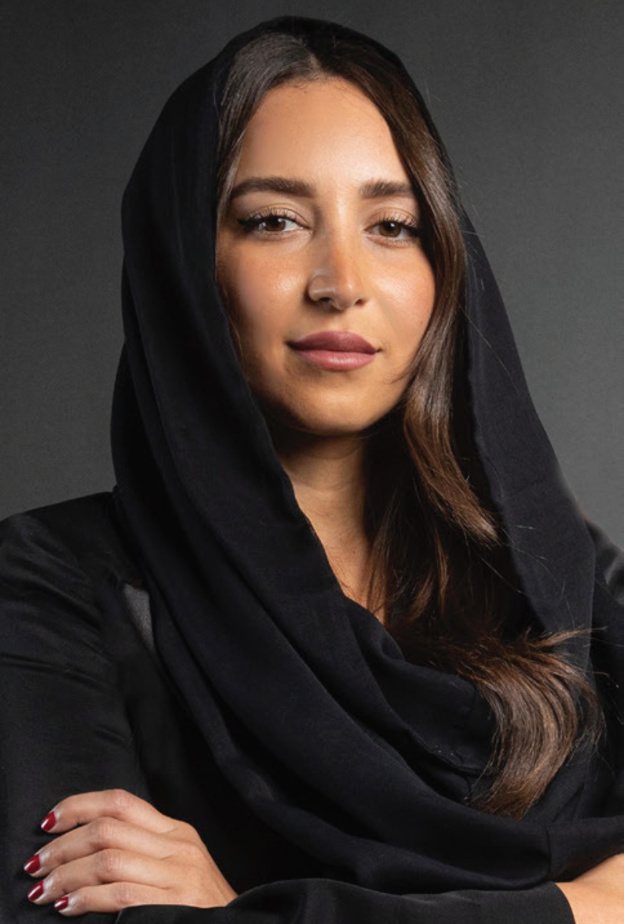 لينا ملائكة