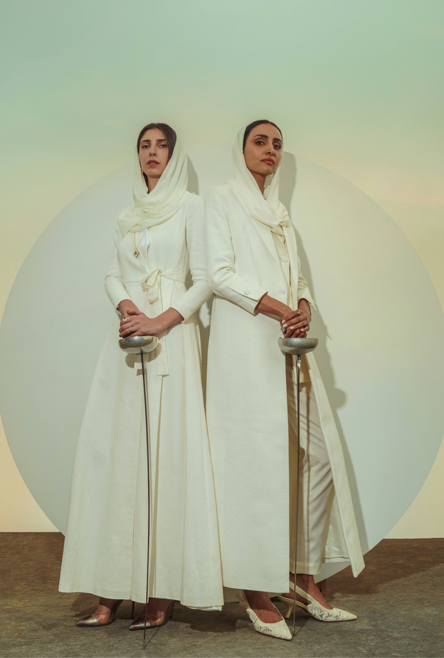 قوة المرأة السعودية في لعبة المبارزة