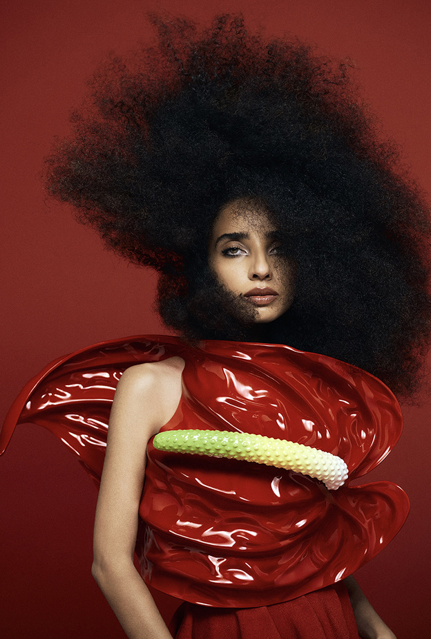 الهام متدفق في جلسة تصويرية تحت عنوان FEMPOWER