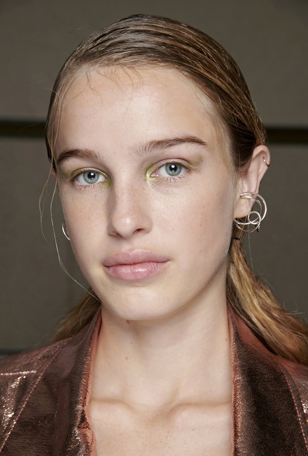  نصائح بعد فيلر الشفايف..كيف تحافظي على نتائجها وتتجنبي آثارها الجانبية؟