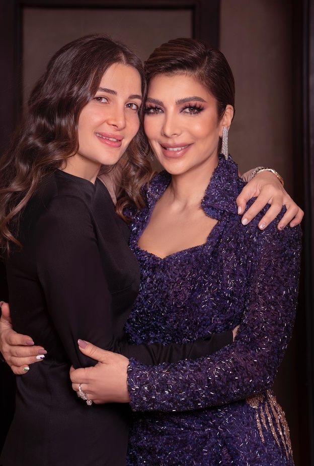 أصالة وابنتها