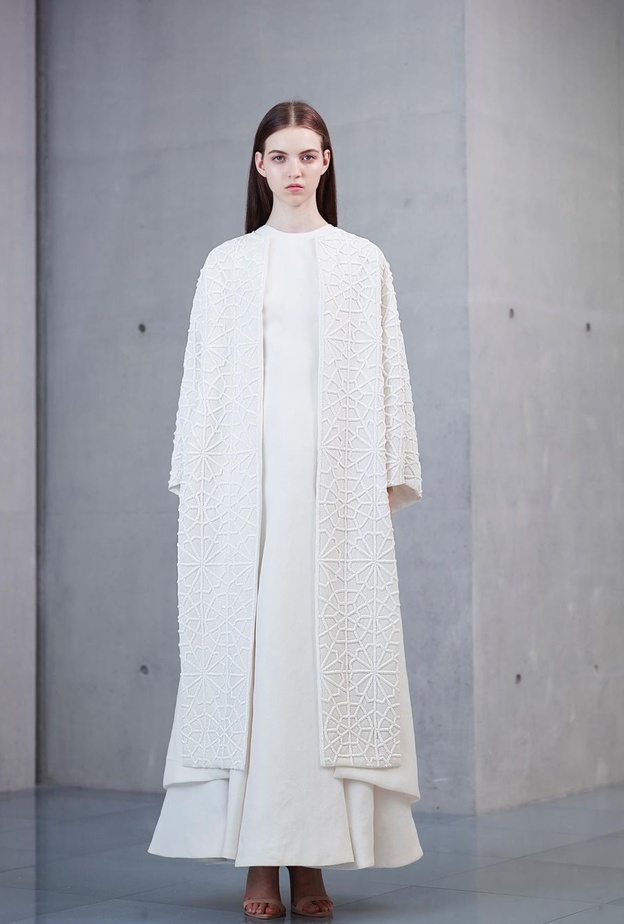 موديلات عبايات بالترتر لإطلالة عيد مميّزة