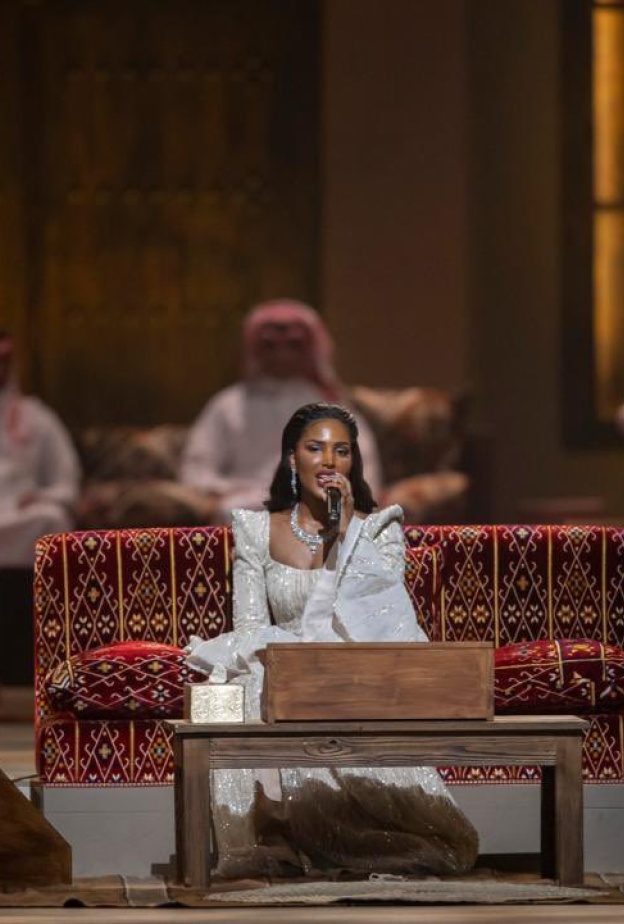 تهاني السلطان تحيي حفلة طربية مميزة في بوليفارد رياض سيتي