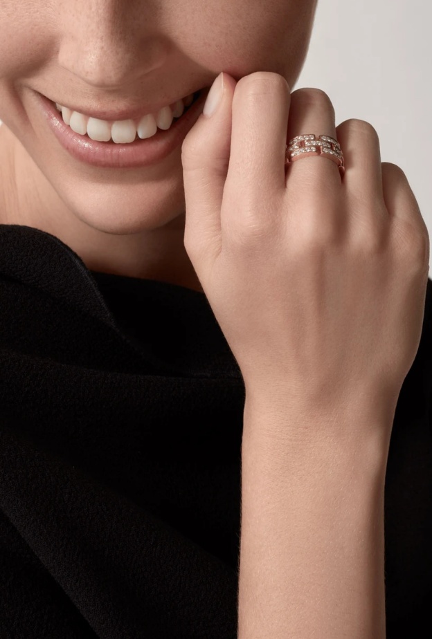 خاتم Maillon Panthère المرصع بالألماس من كارتييه Cartier