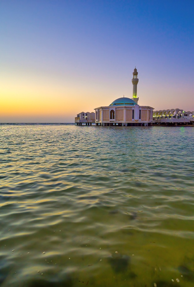 زيارة المسجد العائم بجدة