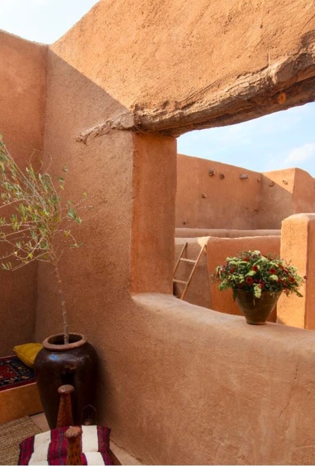 استمتعوا بتجربة الضيافة الفاخرة في فندق دار طنطورة بالعلا