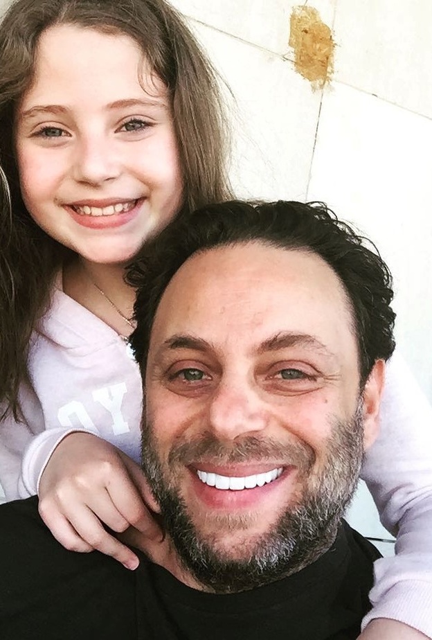 سيف الدين سبيعي مع اينته ذهب