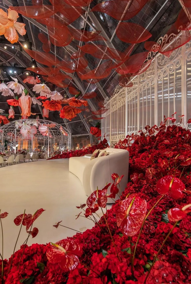 كوشة من الجلد الأبيض