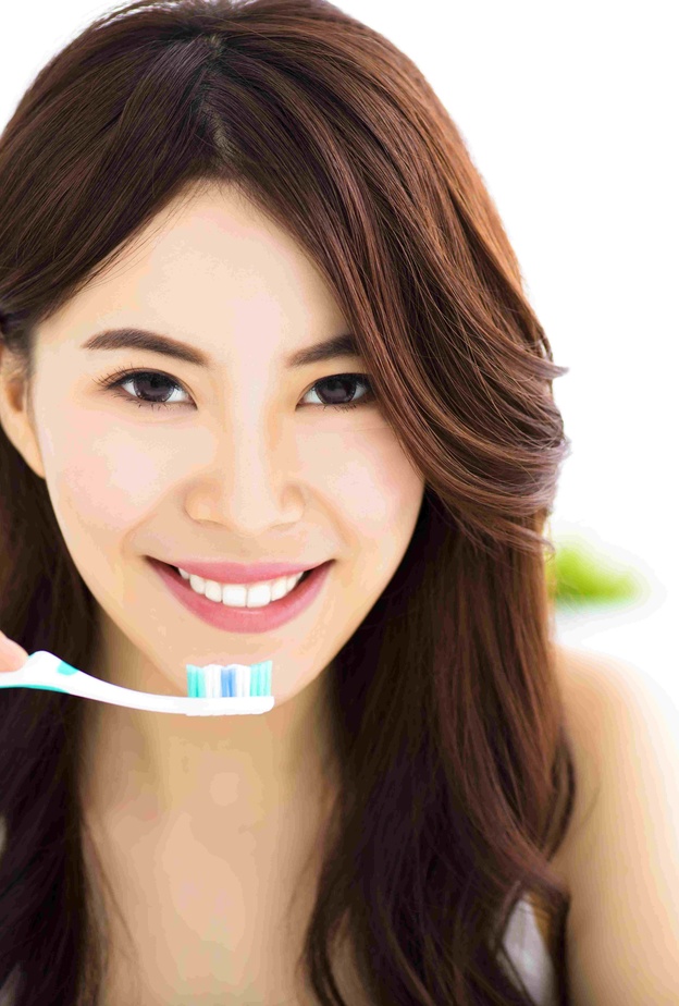 لسلامة وصحة الفم والأسنان في رمضان يجب الحرص على نظافتها 