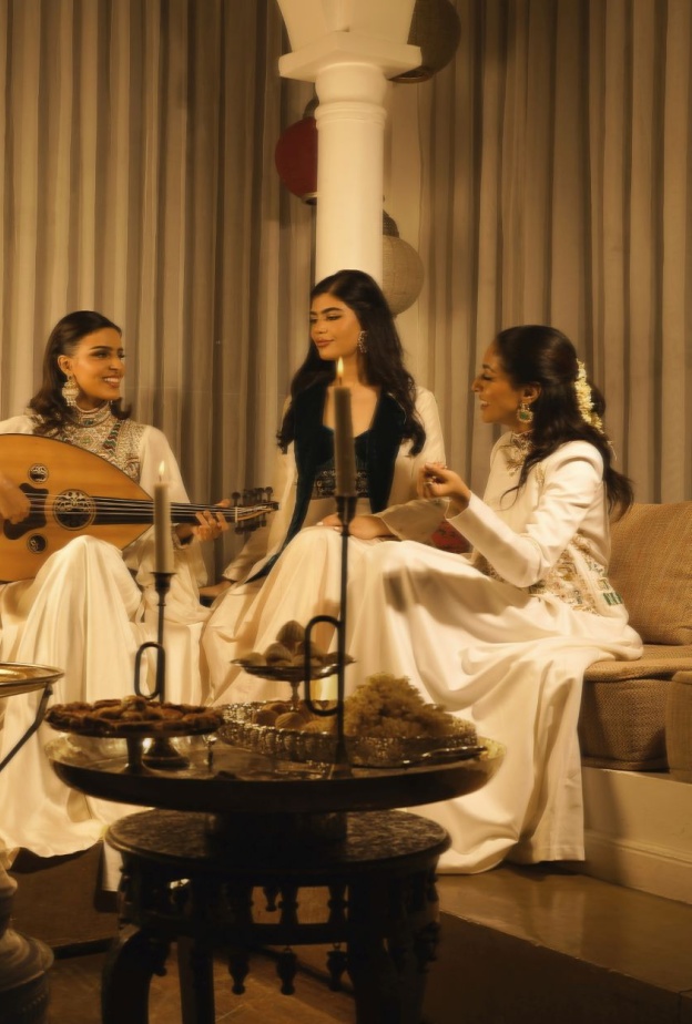 ليلة من ليالي العيد تحتفي بعادات وتقاليد السعوديات في العيد