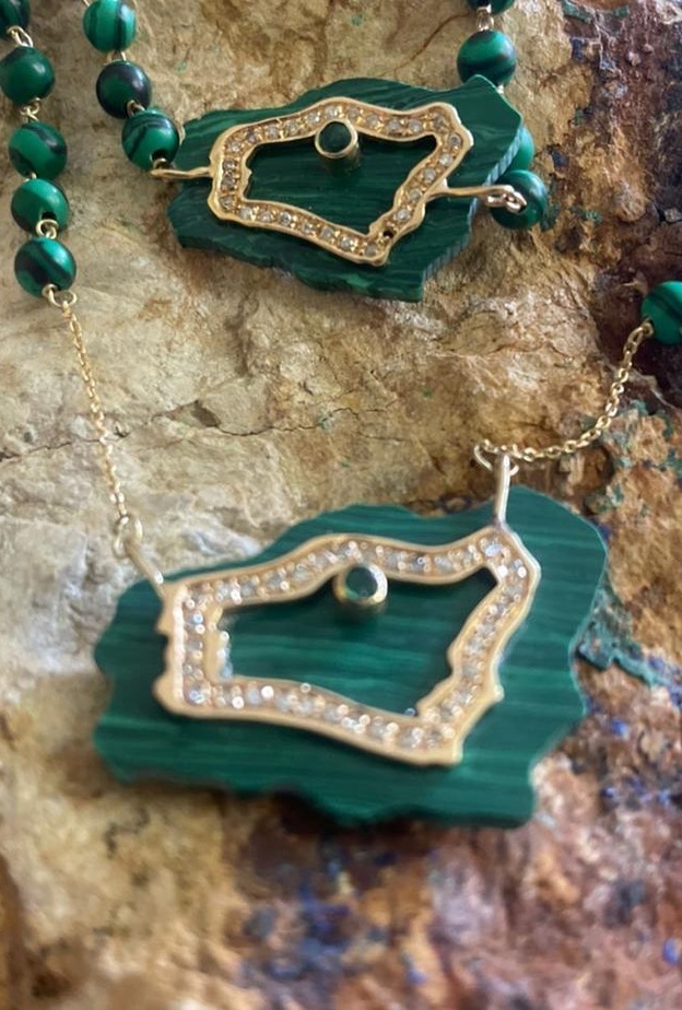 من تصاميم علامة زان للمجوهرات 