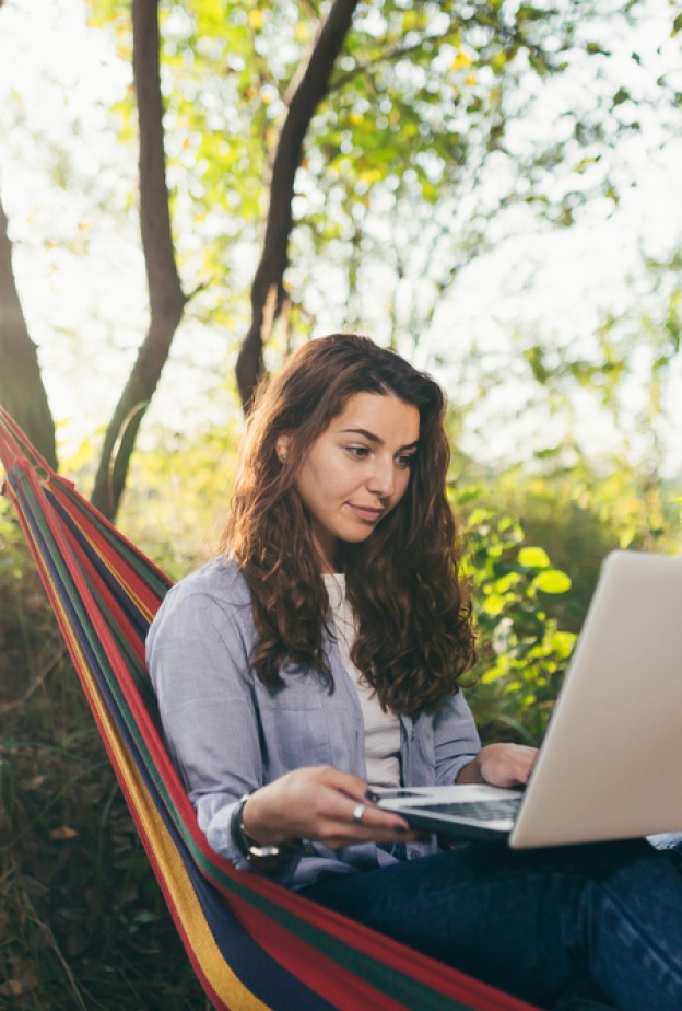 يجب المحافظة على التواصل عن أحدث التطورات والتغييرات التي حدثت في الشركة