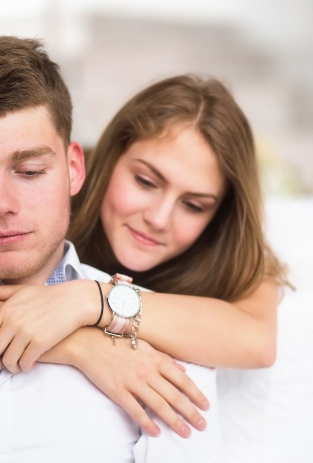 يكفي أن تكوني محبة باخلاص لشريك حياتك لتحثيه على الفضفضة معك