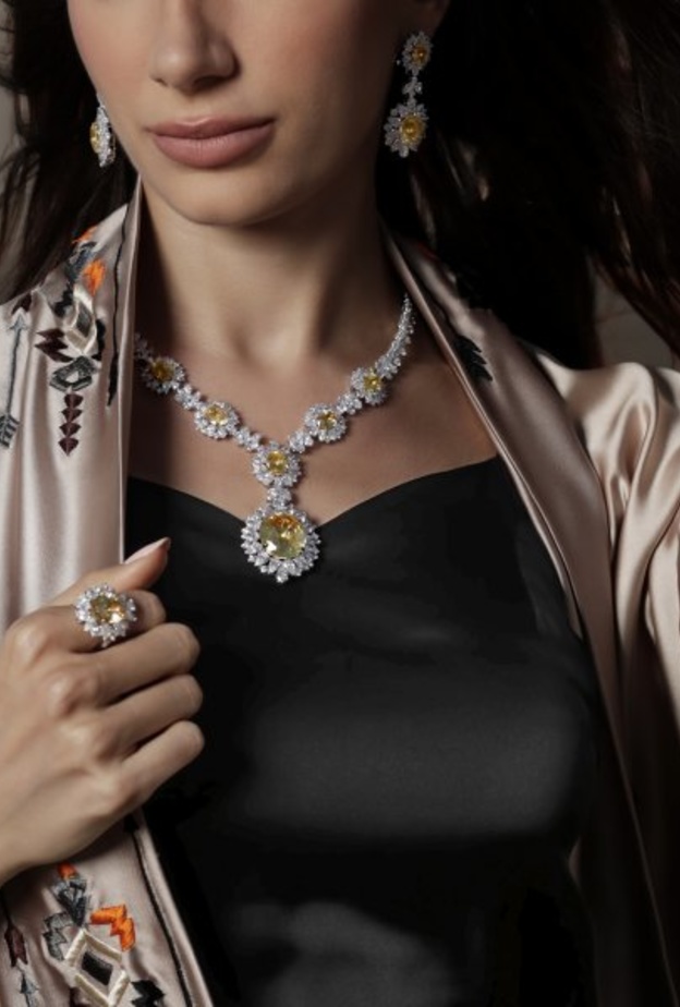 Mouawad: شهر مبارك مفعم بالتألق