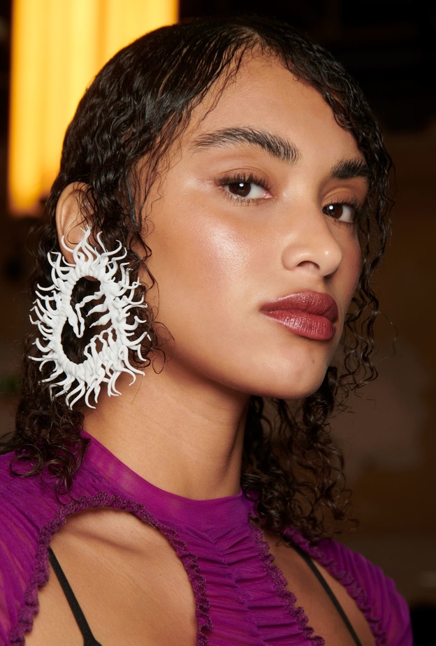 مستحضرات تجميل غيرت مفهوم أحمر الشفاه