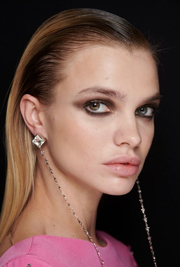 مكياج عيد الفطر بظلال برونزية من دار Georges Hobeika