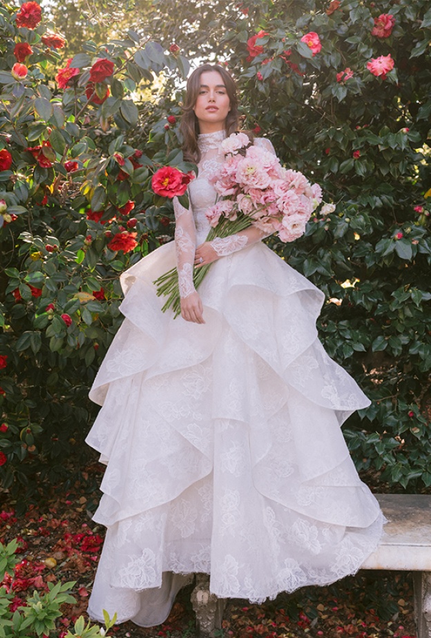 فساتين زفاف بصيحة الكشكش من أسبوع الموضة العرائسي في نيويورك@moniquelhuillier