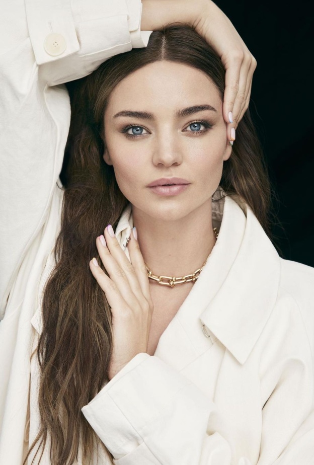 كيف بدأت قصة عشق ميراندا كير Miranda Kerr للمجوهرات؟