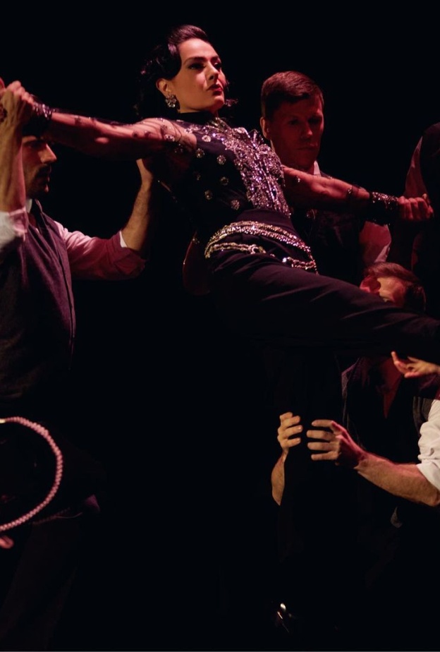 النجمة الإستعراضية الأشهر شريهان 