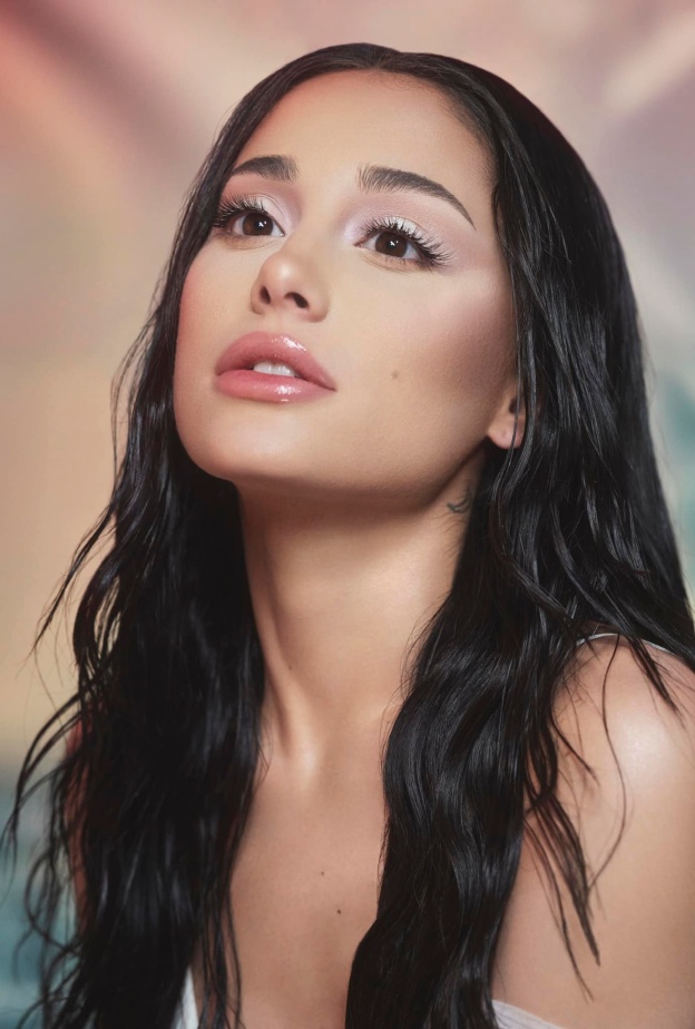 أريانا غراندي